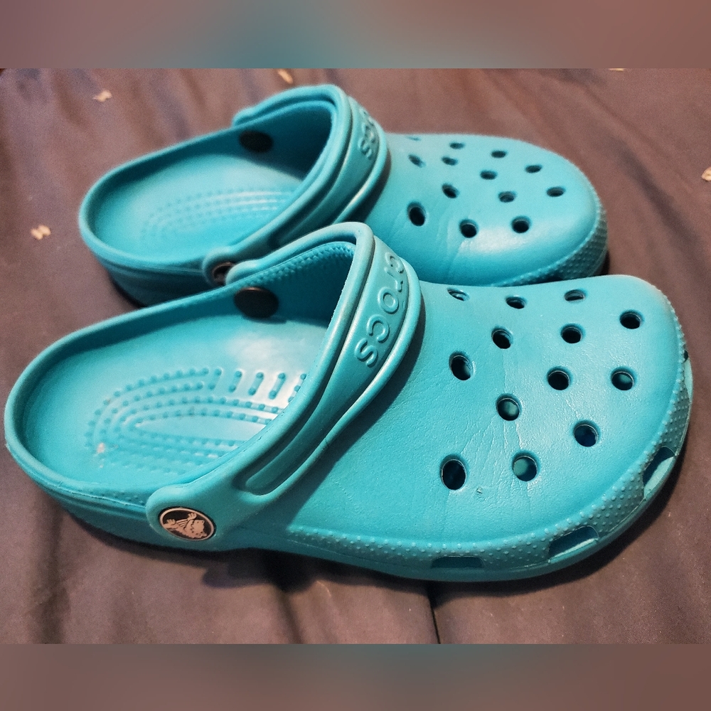 Crocs Teal Blue Classic Clogs M3 W5